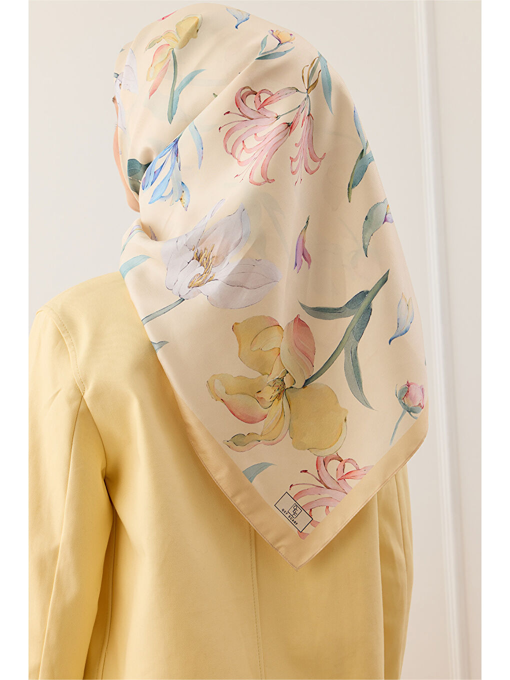 Sarı Twill İpek Eşarp Hera-7