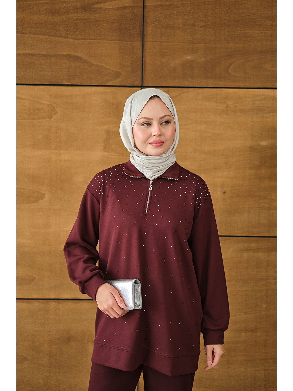 Kadın Yarım Fermuarlı Taşlı Takım Bordo-3