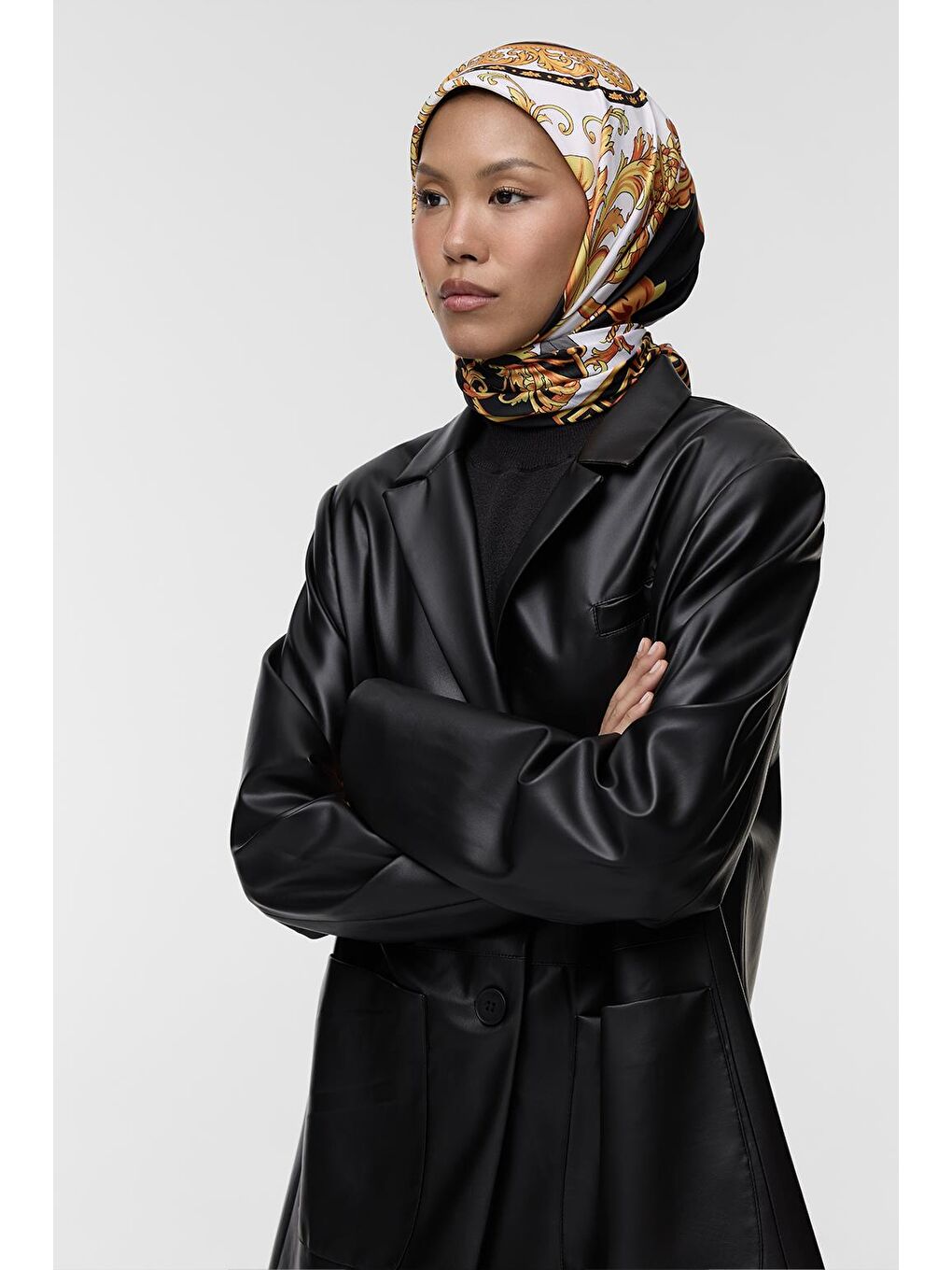 Sarı Desenli Twill İpek Eşarp Ema-1