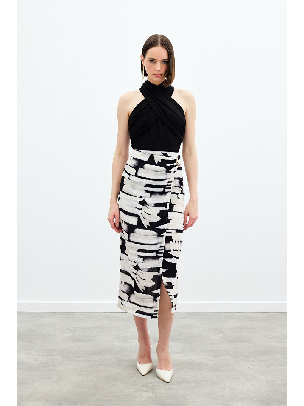 Desenli Keten Kalem Etek - Siyah