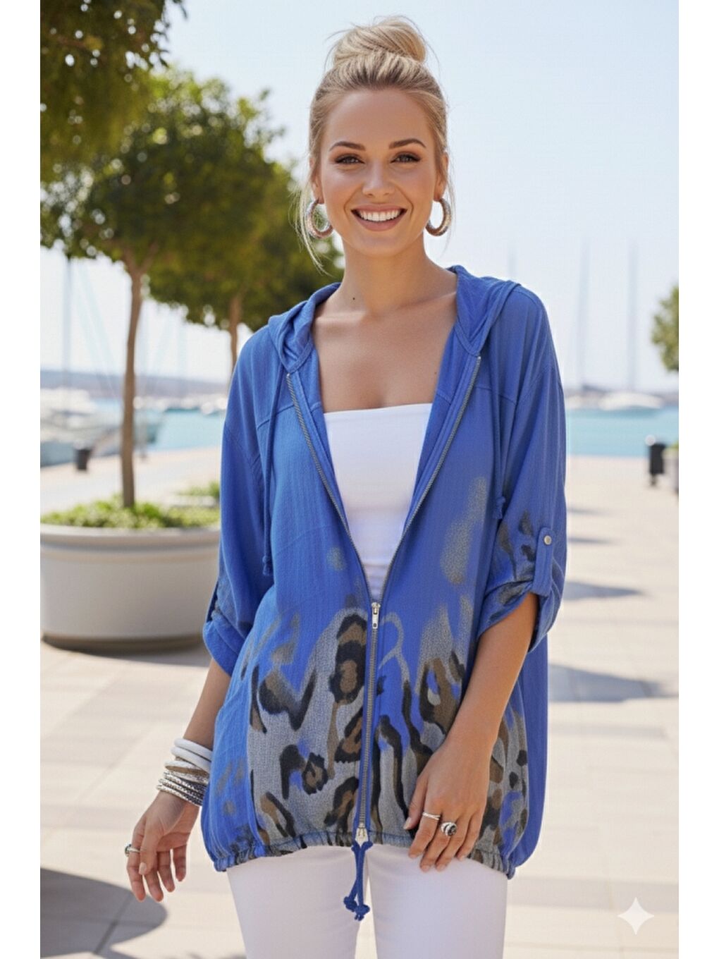 İtalyan Saks Mavisi Düğmeli Uzun Kollu Cepli Kapüşonlu Fermuarlı Regular Boy Dokuma Ceket 68 65-2