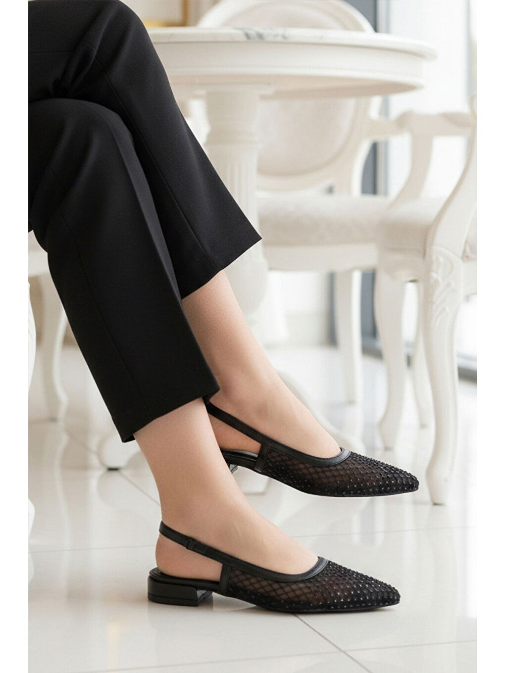 Siyah Taş İşlemeli Dar Kalıp Hafif Kadın Babet 312550 Z-2
