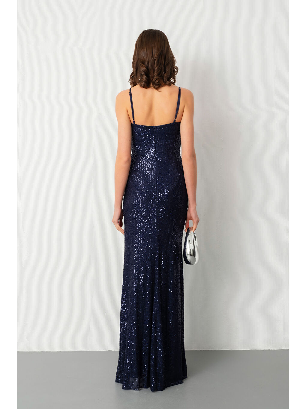 Kadın Lacivert Yırtmaçlı Pul Payet Uzun Abiye Elbise-5