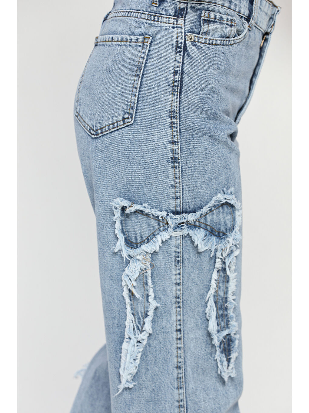 Mavi Yan Kurdele Detaylı Kadın Bol Paça Jean Pantolon-3