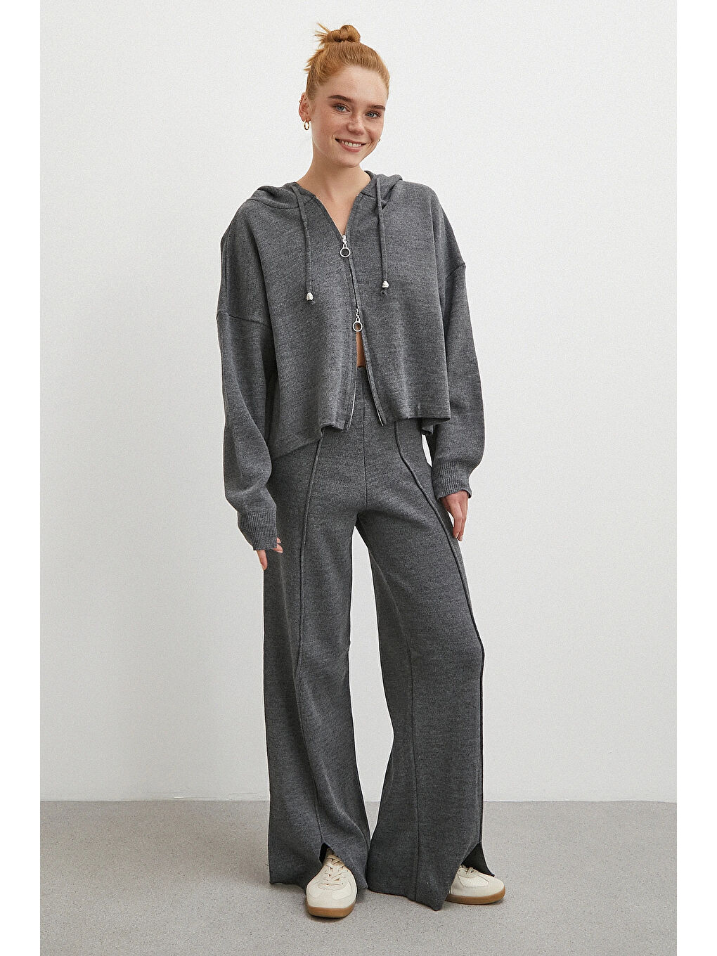 Çift Fermuarlı Kapüşonlu Pantolonlu Takım Gri-1