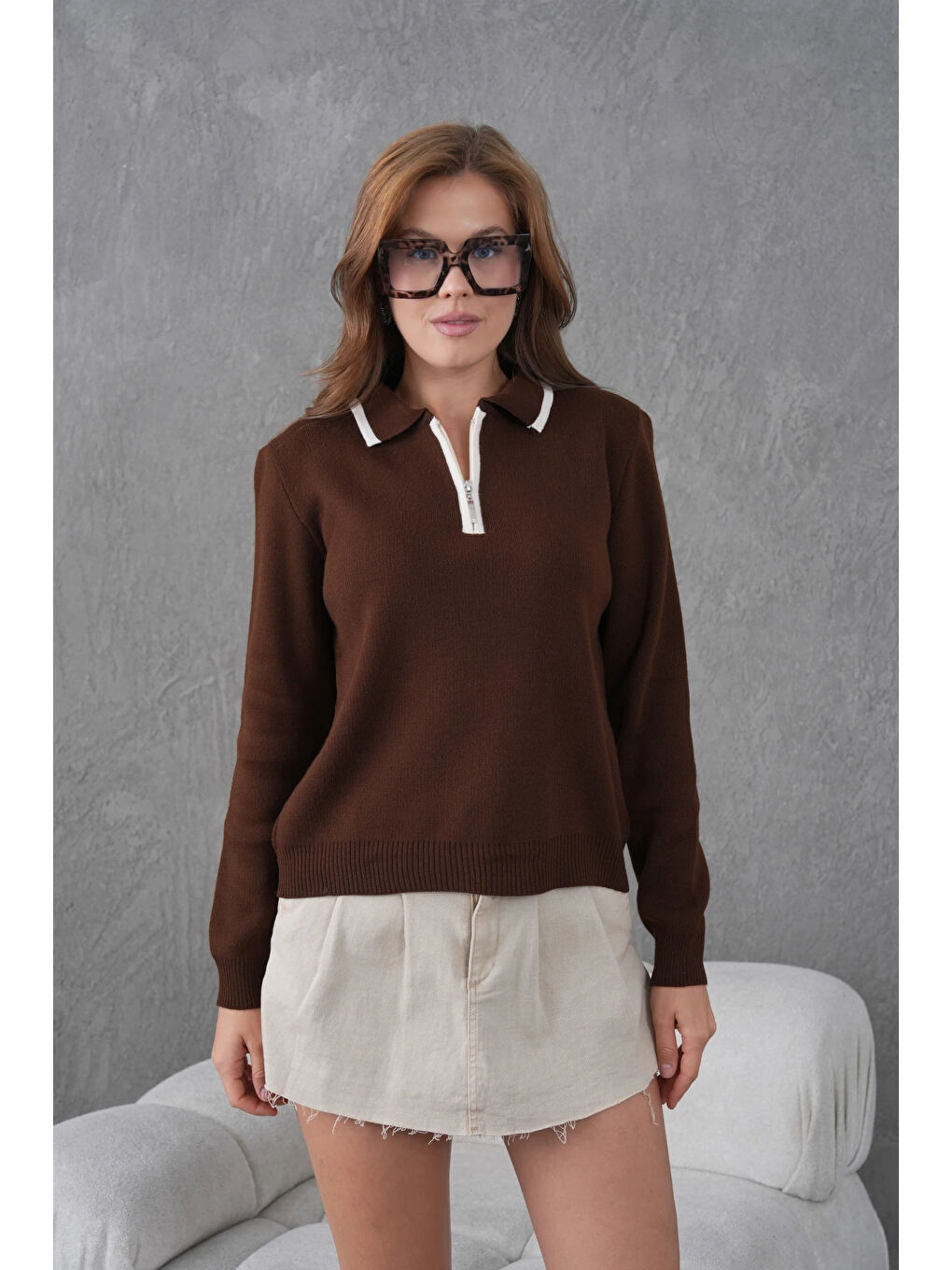Kahverengi Kadın Polo Yaka Yarım Pat Fermuar Kapama Basic Triko Kazak-3