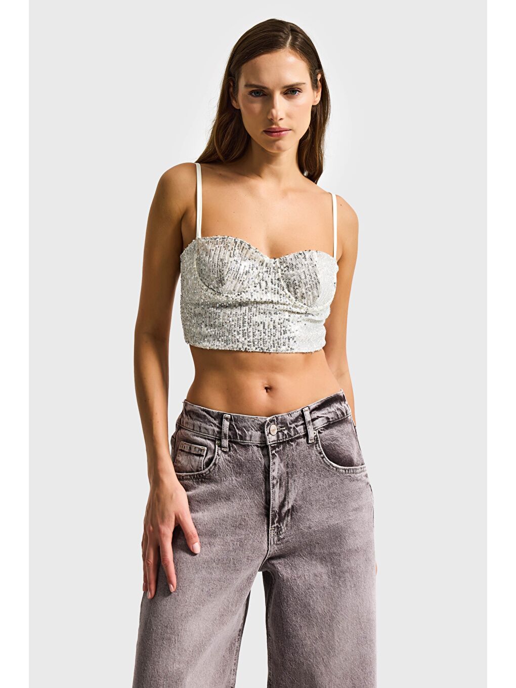 Kadın Ekru Silver Renk Pul Payet Detaylı Askılı Büstiyer