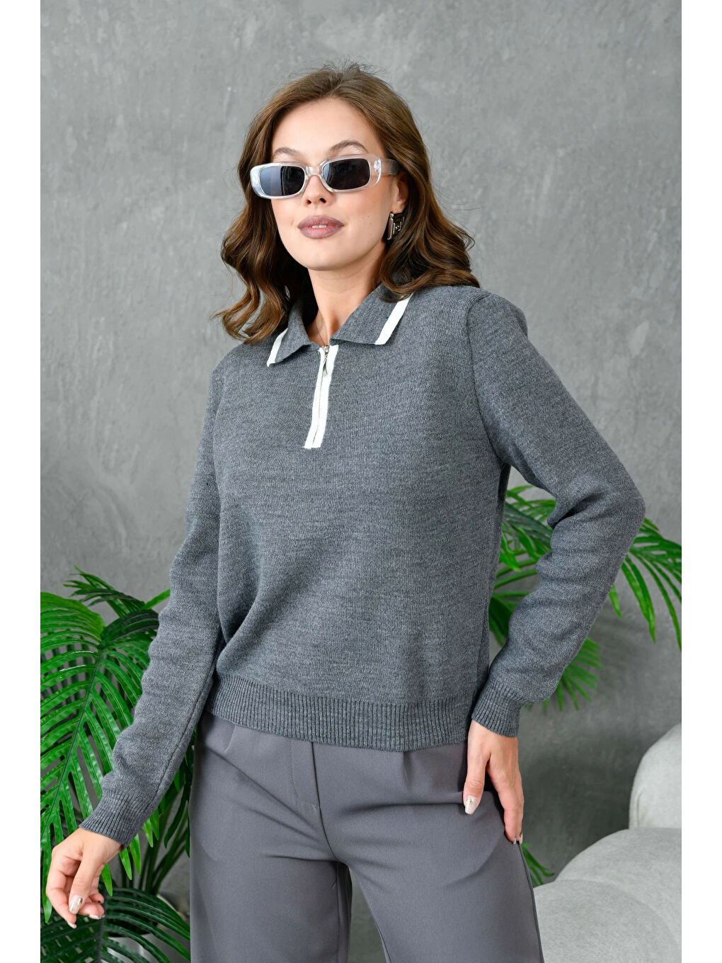 Antrasit Kadın Polo Yaka Yarım Pat Fermuar Kapama Basic Triko Kazak