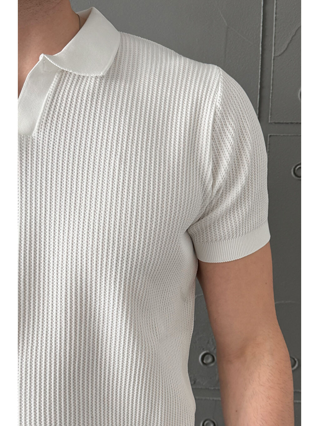 Beyaz Erkek Petek Desen Polo Yaka Triko T-shirt-7