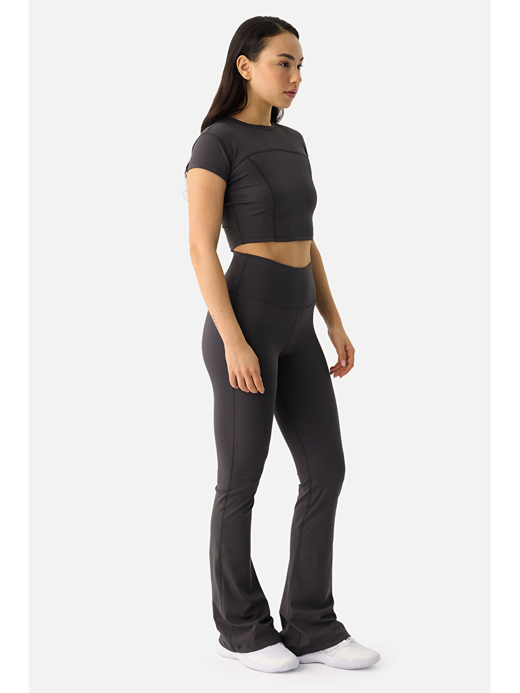 Gri Liora Yumuşak Kumaş Füme Crop Top-2