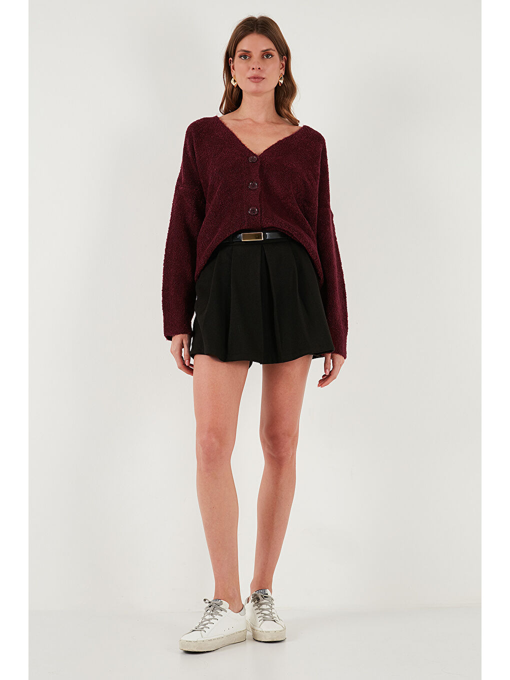 Bordo Oversize Fit Düğmeli V Yaka Uzun Kollu Kadın Triko Hırka 4616232-1