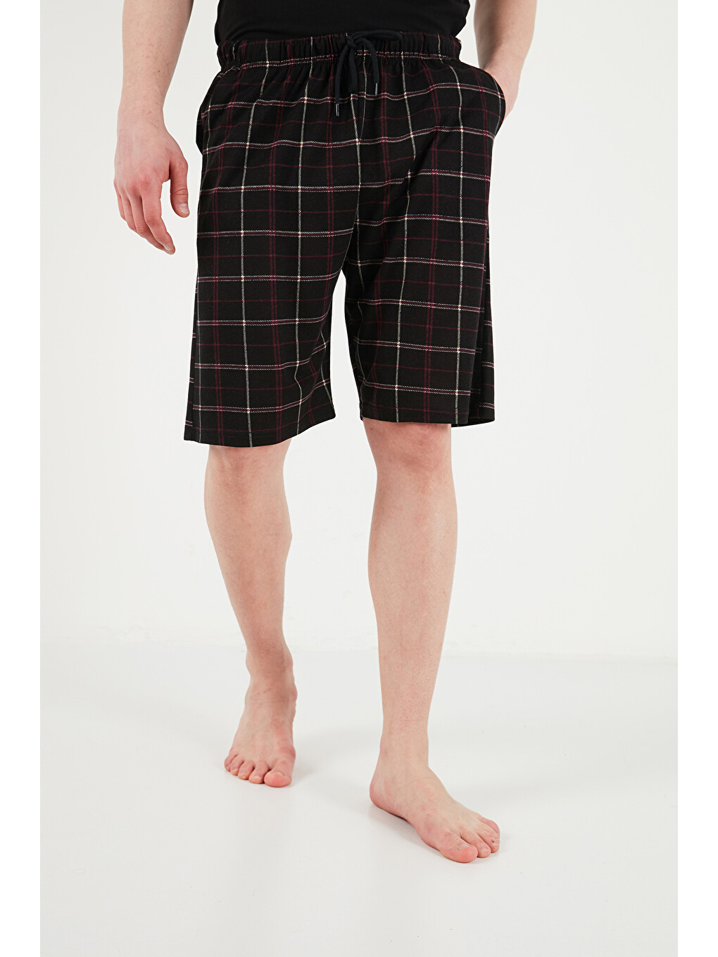 Siyah Pamuklu Regular Fit Bağlamalı Cepli Pijama Şort 6574004-3