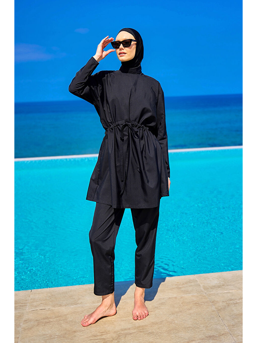Siyah Hakim Yaka Tam Kapalı Tesettür Mayo Takımı A2502-1-1