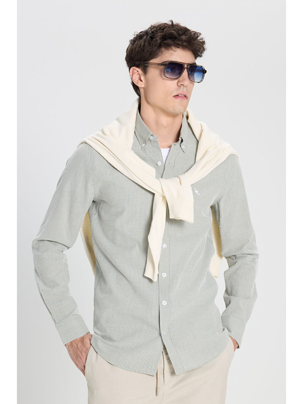 Erkek Haki-Beyaz %100 Pamuk Slim Fit Dar Kesim Düğmeli Yaka Çizgili Gömlek-2