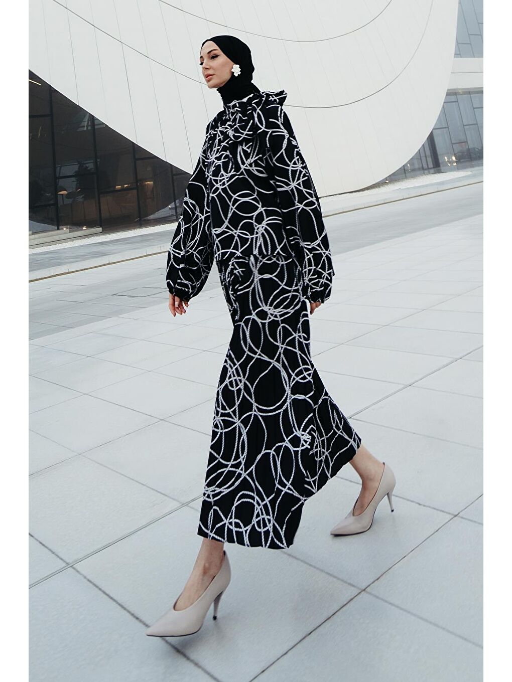 Rope Desenli Fularlı Gömlek Pilise Etek Takım Siyah-5