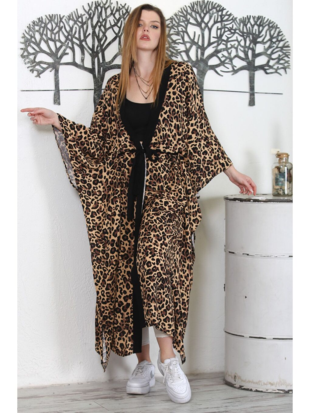 Kahverengi Leopar Rengi Allover Baskılı Kuşaklı Casual Oversize Dokuma Kimono Ceket