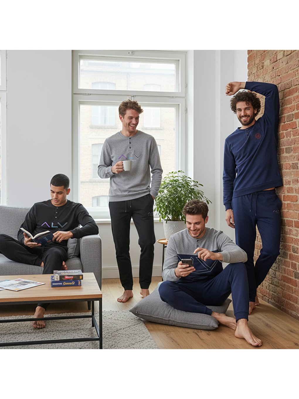 Karışık Erkek Pamuklu Bohçalık Ve Çeyizlik 4 Adet 2'Li Pijama Takımı Bb2483-1