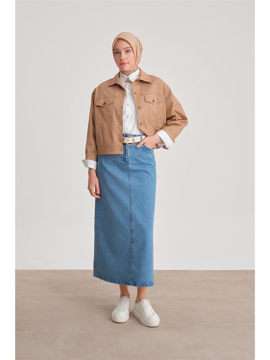 Kahverengi Kısa Denim Ceket 24Y5405 Camel-1