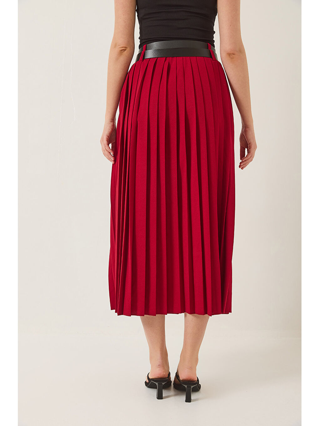 Bordo Kadın Çift Kemerli Yırtmaç Detaylı Piliseli Uzun Etek-6