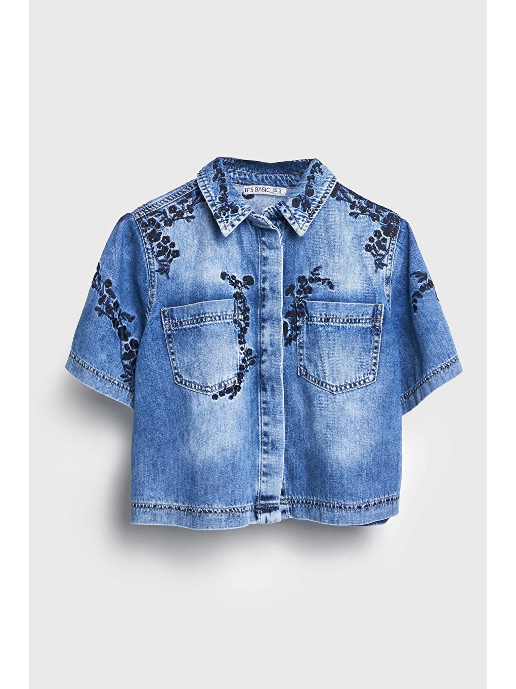 It's Basic Kadın Jean Rengi 4S5 27 Çiçek Nakışlı Oversize Yarım Kol  100 Pamuk Tasarım Denim Gömlek