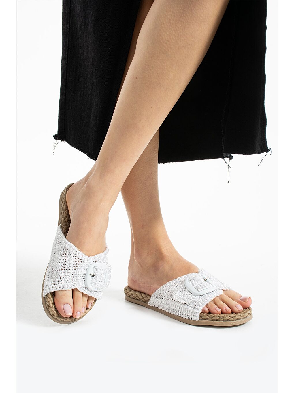 Beyaz ROYAL Tokalı Hasır Kadın Terlik Dış Mekan ve Ev Terliği-1