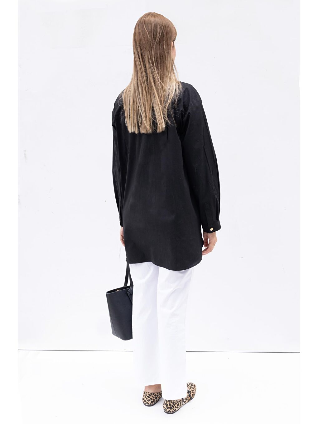 Siyah-Gold Dügmeli Pamuklu Poplin Gömlek-2