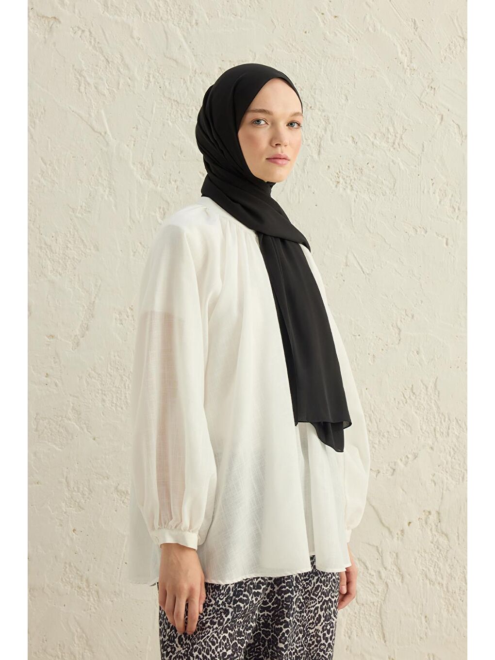 Daily Krep Şal Siyah-6