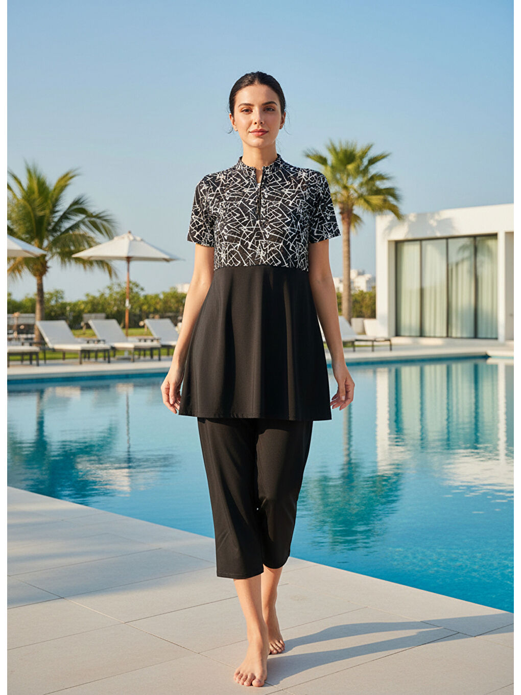 Siyah Hızlı Kuruyan Esnek Paraşüt Kumaş 4 Parça Kısa Kollu Yarı Kapalı Mayo 3409