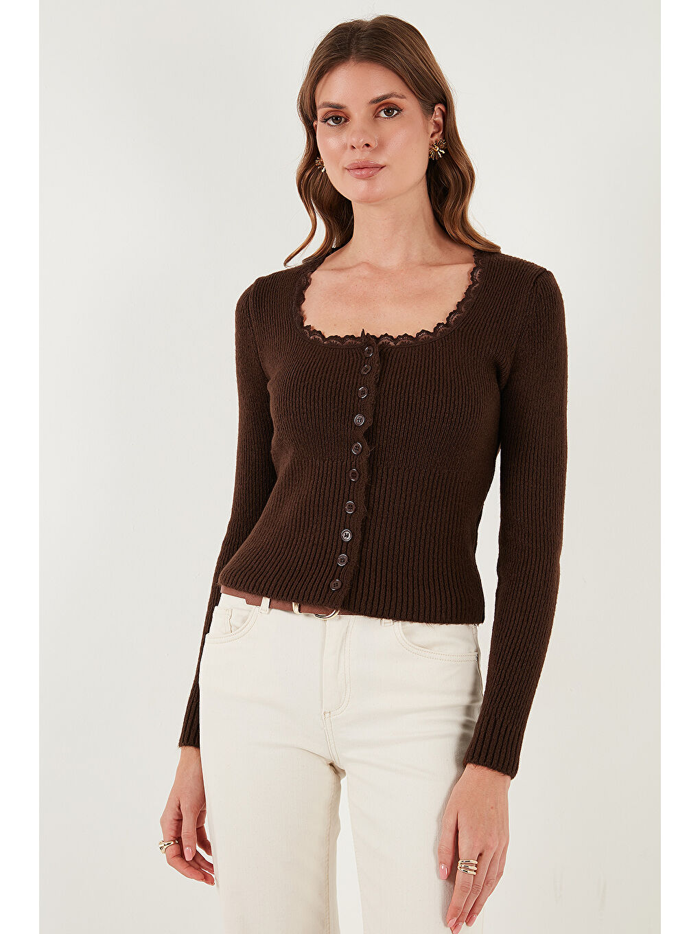 Kahverengi Premium Slim Fit Dantel Detaylı Yaka Örme Hırka 680HI00061-2