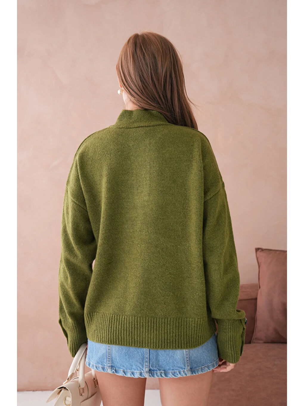 Haki Kadın Dik Yaka Kolları Düğme Detaylı Yumuşak Dokulu Şardonlu Triko Kazak-4