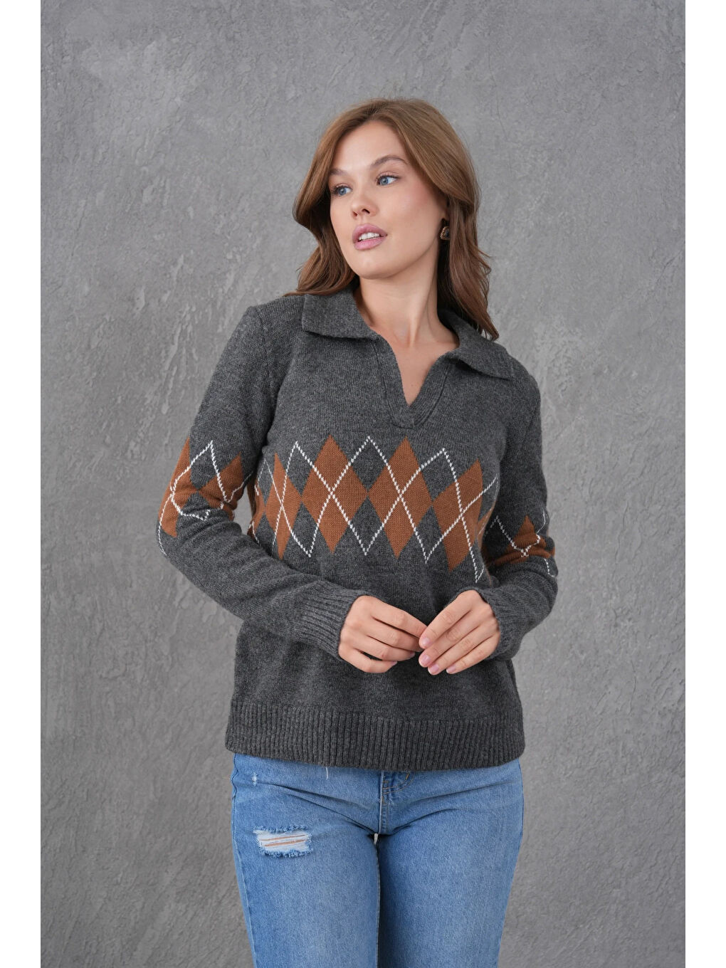 Antrasit Kadın Polo Yaka Desenli Yarım Pat Triko Kazak