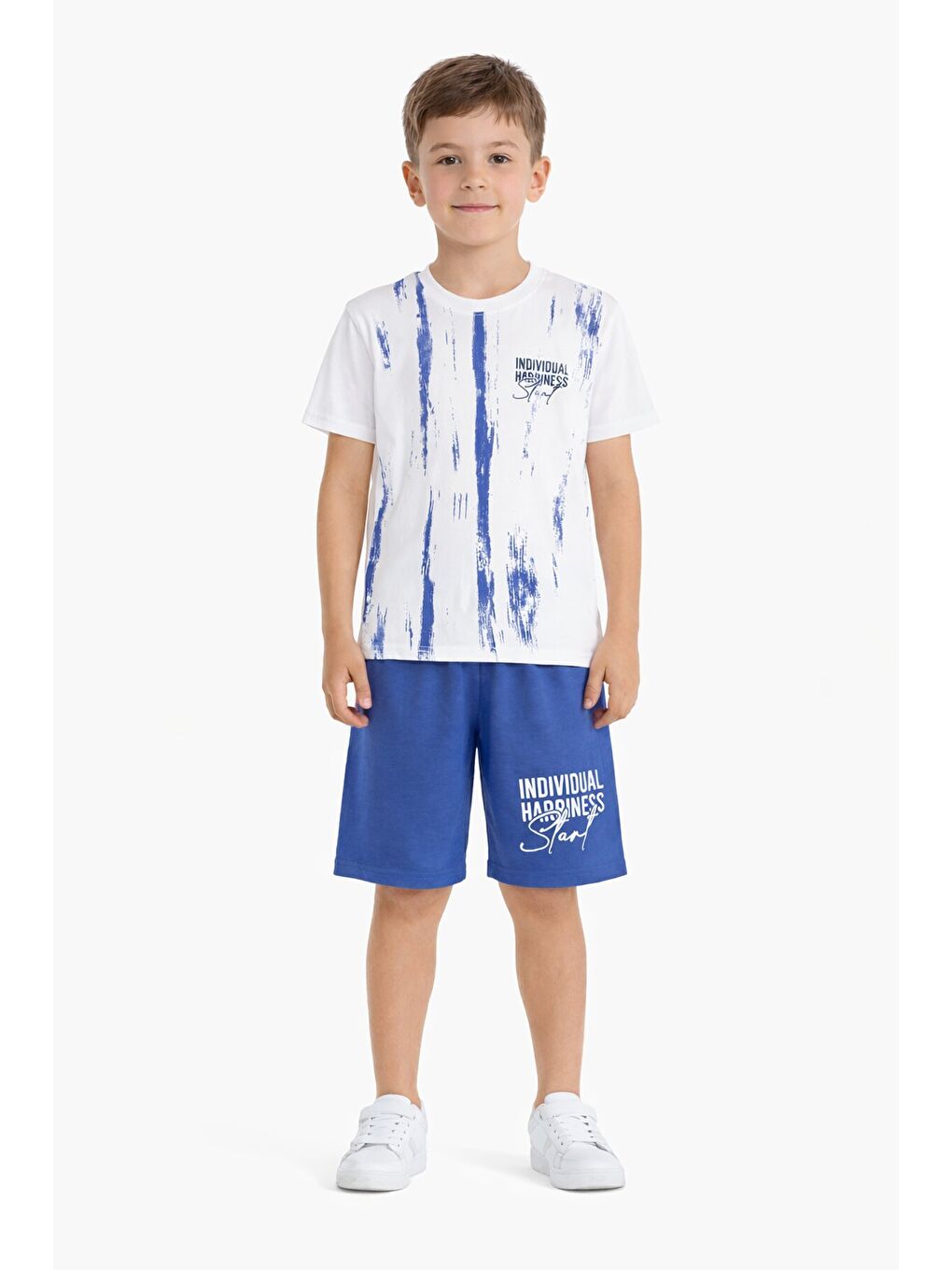 Koyu Mavi Desenli Tişörtlü Erkek Çocuk Yazı Baskılı Şortlu Takım 23789