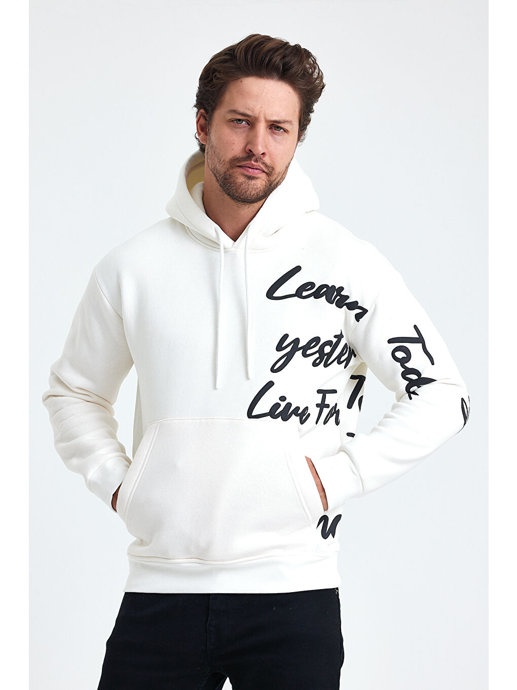 Tarz Cool Beyaz Erkek Today Yazı Baskılı 3 İplik Şardonlu Kapüşonlu Regular Sweatshirt - 3