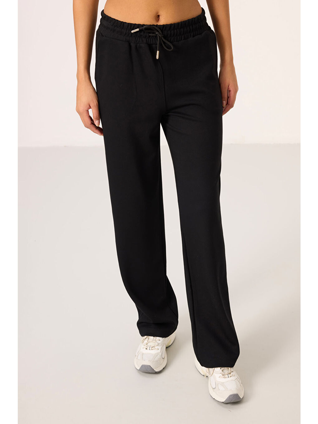 Siyah Yumuşak Dokulu Kapüşonlu Oversize Kadın Eşofman Tunik Takım   95348-1