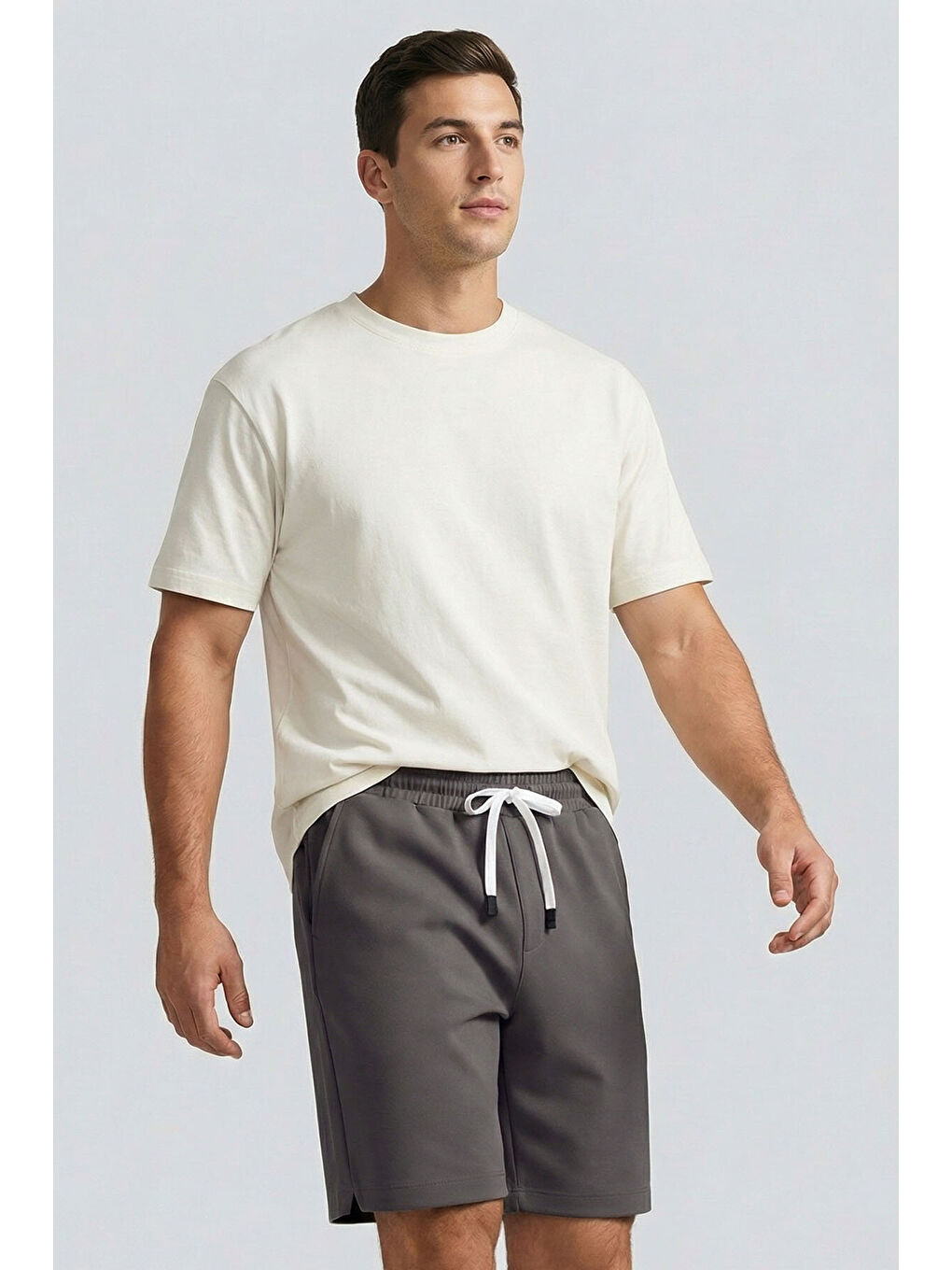 Koyu Gri Standart Fit Basic Arka Cepli Erkek Şort - 88314-2
