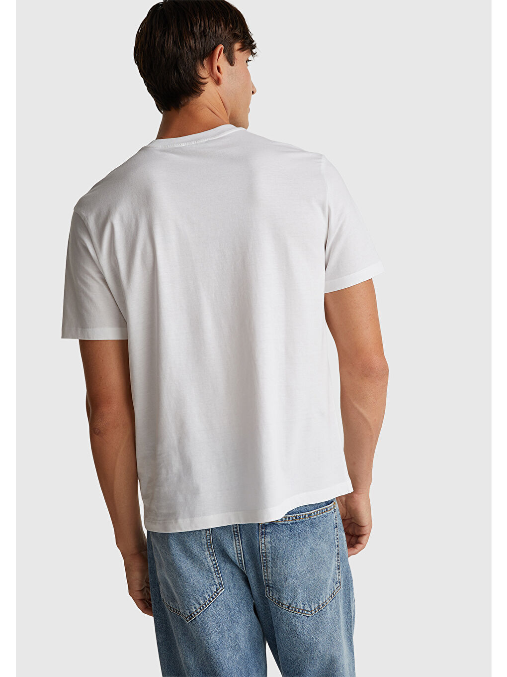 Erkek Beyaz %100 Pamuk Önü Logo Baskılı Relax Fit T-Shirt-2