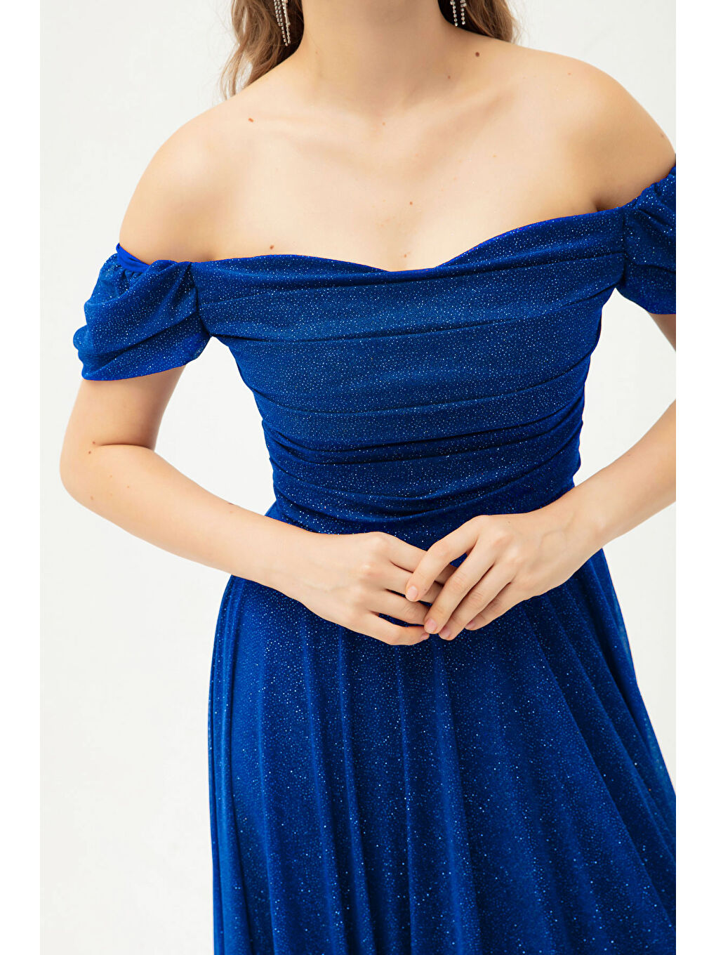 Mavi Kadın Saks Kayık Yaka Drapeli Uzun Simli Abiye Elbise-3