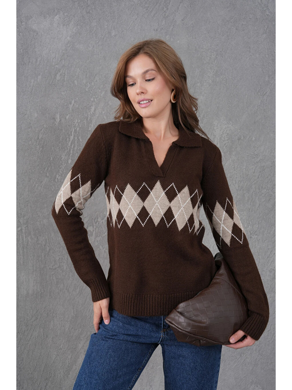 Kahverengi Kadın Polo Yaka Desenli Yarım Pat Triko Kazak-3