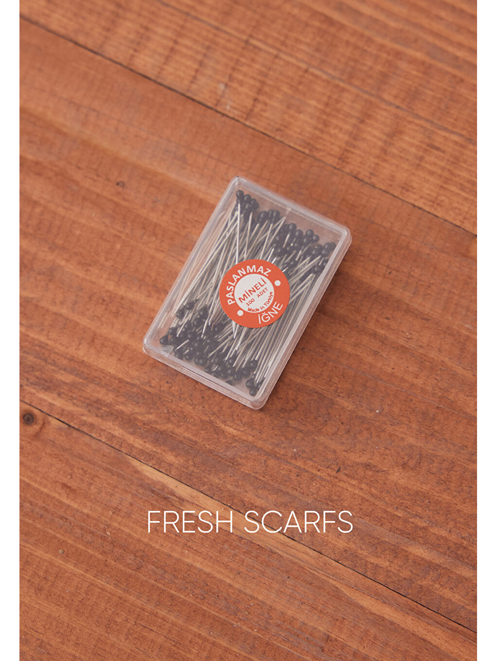 Siyah İğne Toplu İğne