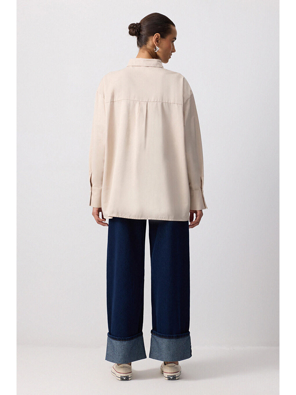 Bej Çift Kapak Detaylı Oversıze Gömlek-3