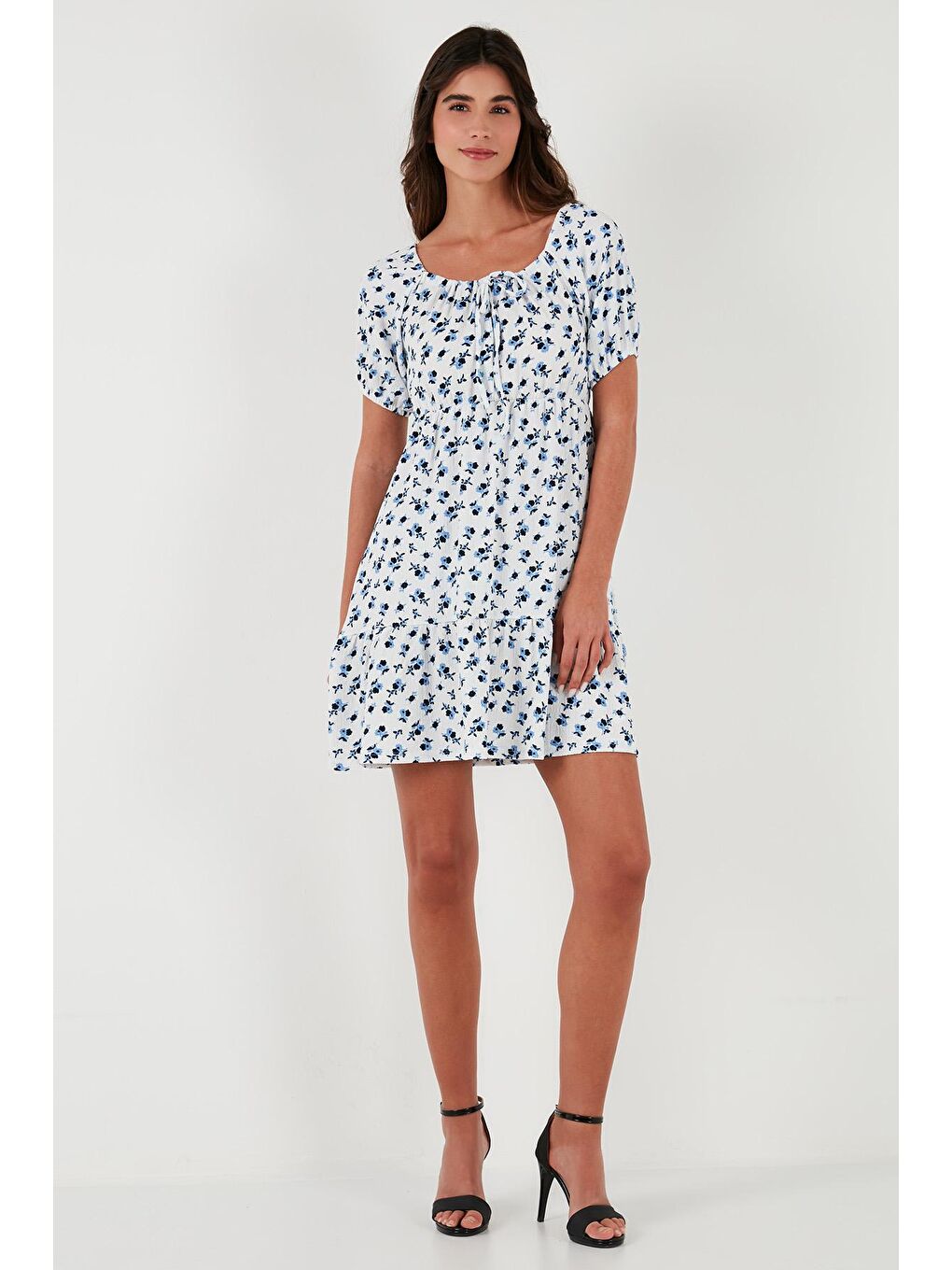 Beyaz Desenli Slim Fit Carmen Yaka Mini Elbise 5865620-3