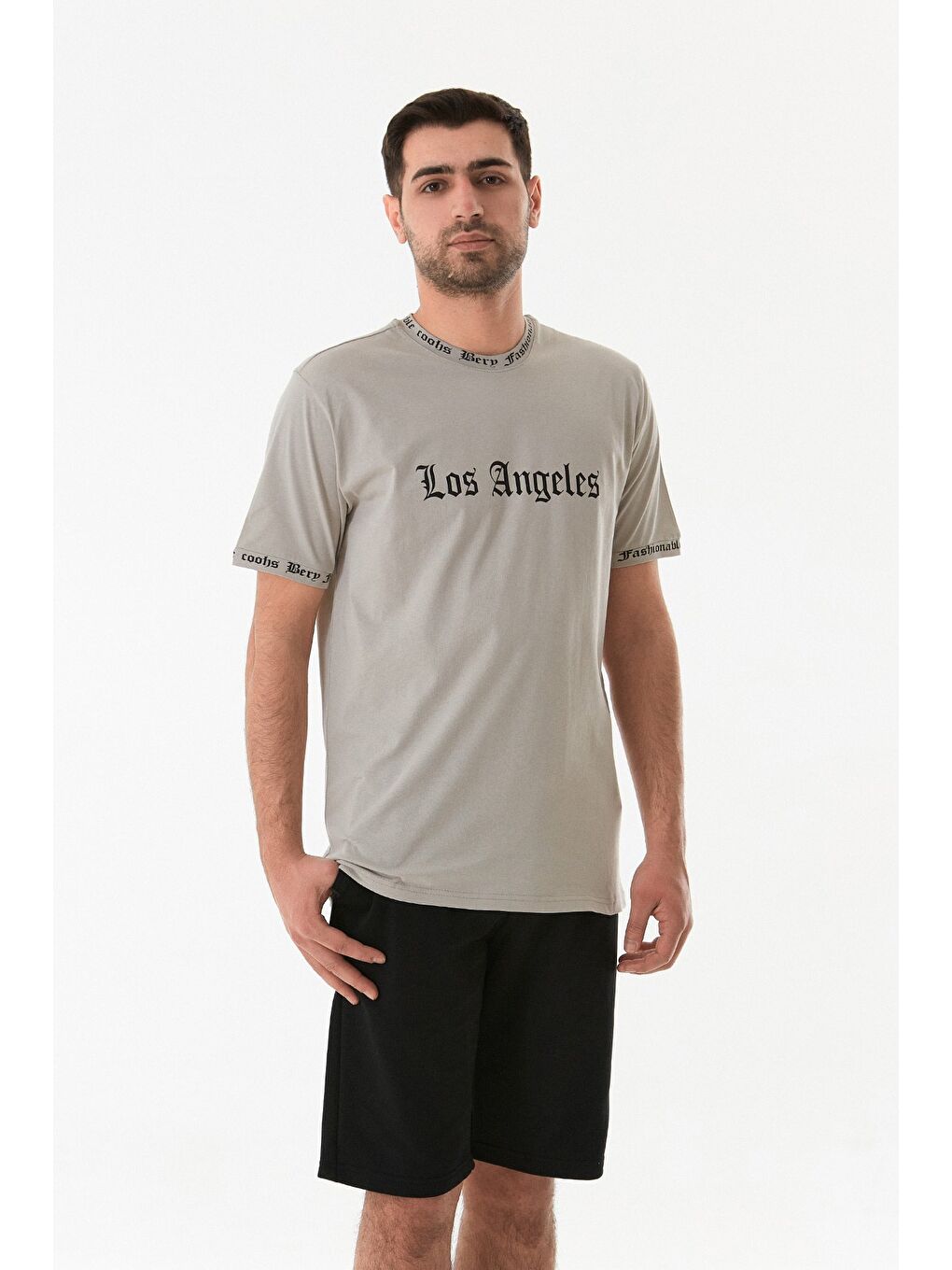 Bej Los Angeles Baskılı Bisiklet Yaka Tişört