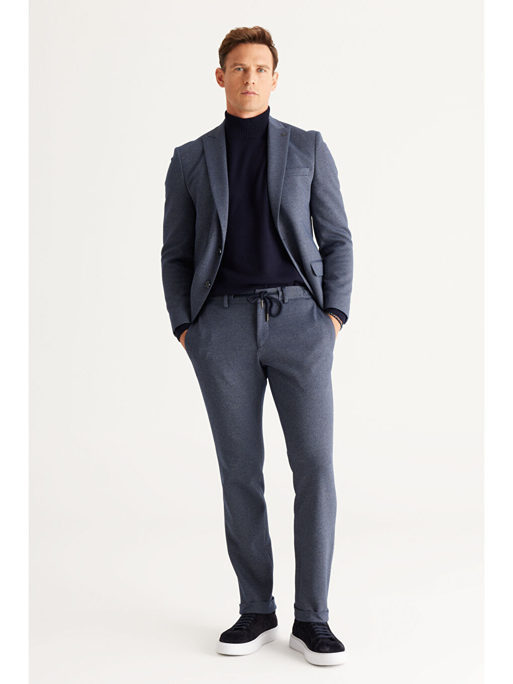 Erkek Lacivert-Gri Slim Fit Dar Kesim Kırlangıç Yaka Desenli Takım Elbise-1