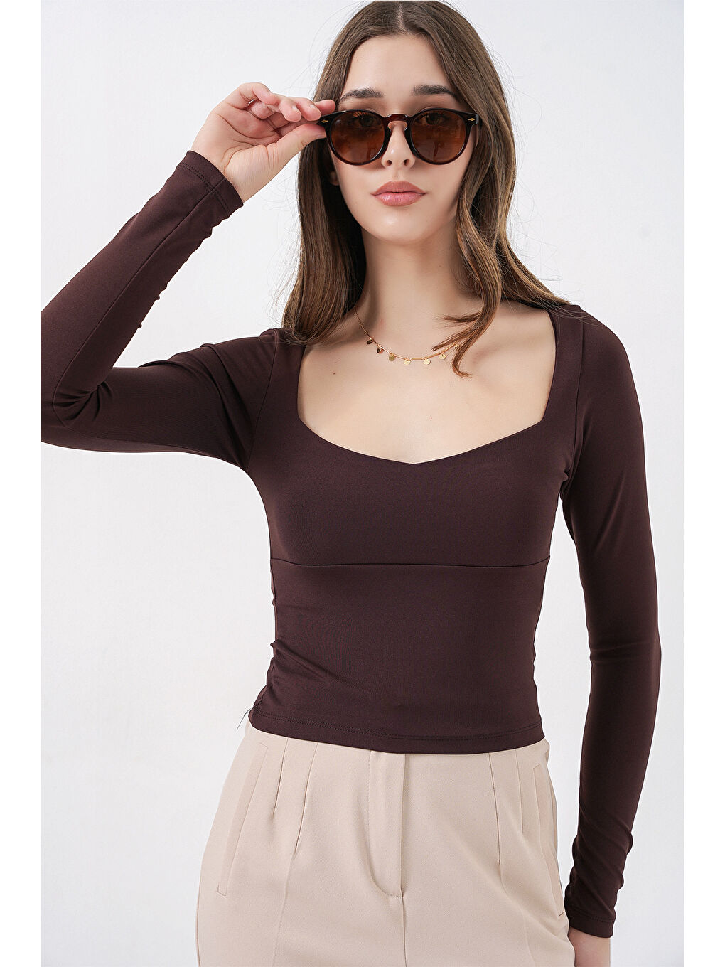 Kadın Kare Yaka Slim Fit Bluz 986 - Kahverengi-2