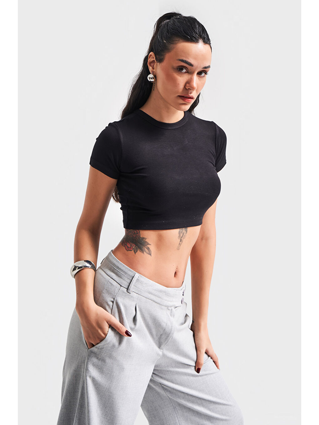 Kadın Siyah Renk S5 Süper Esnek Kumaş Crop Fit Top