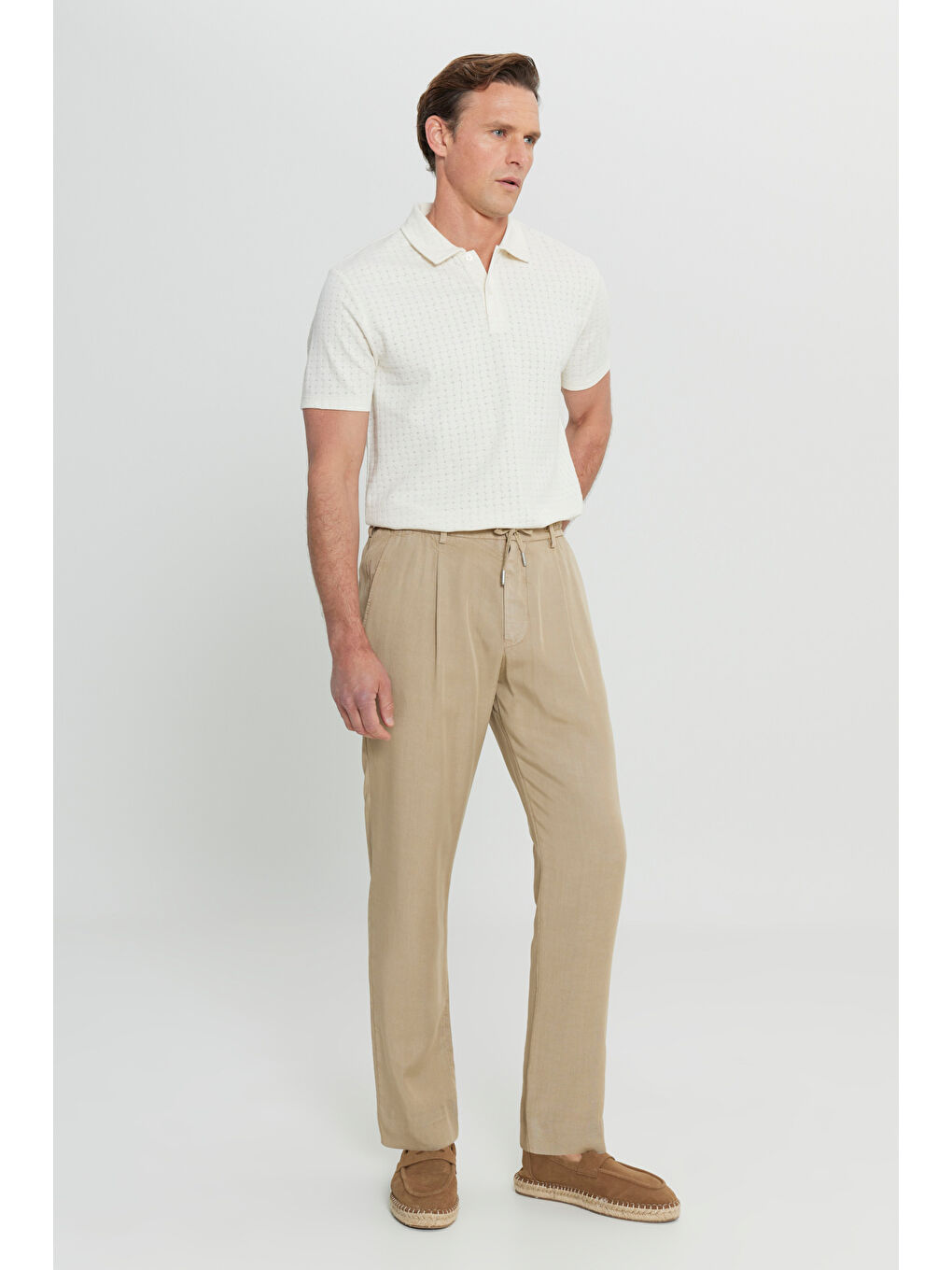 Erkek Bej Yumuşak Dokulu Slim Fit Dar Kesim Beli Bağlamalı Yan Cep Pantolon-2