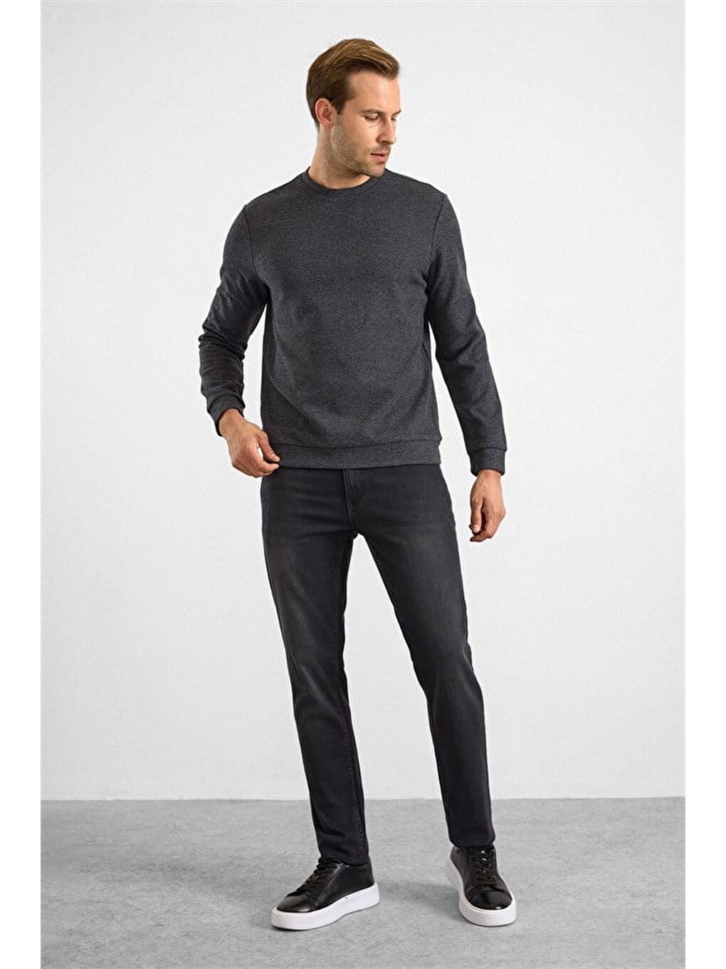 Antrasit Regular Düz Bisiklet Yaka Sweatshirt-3
