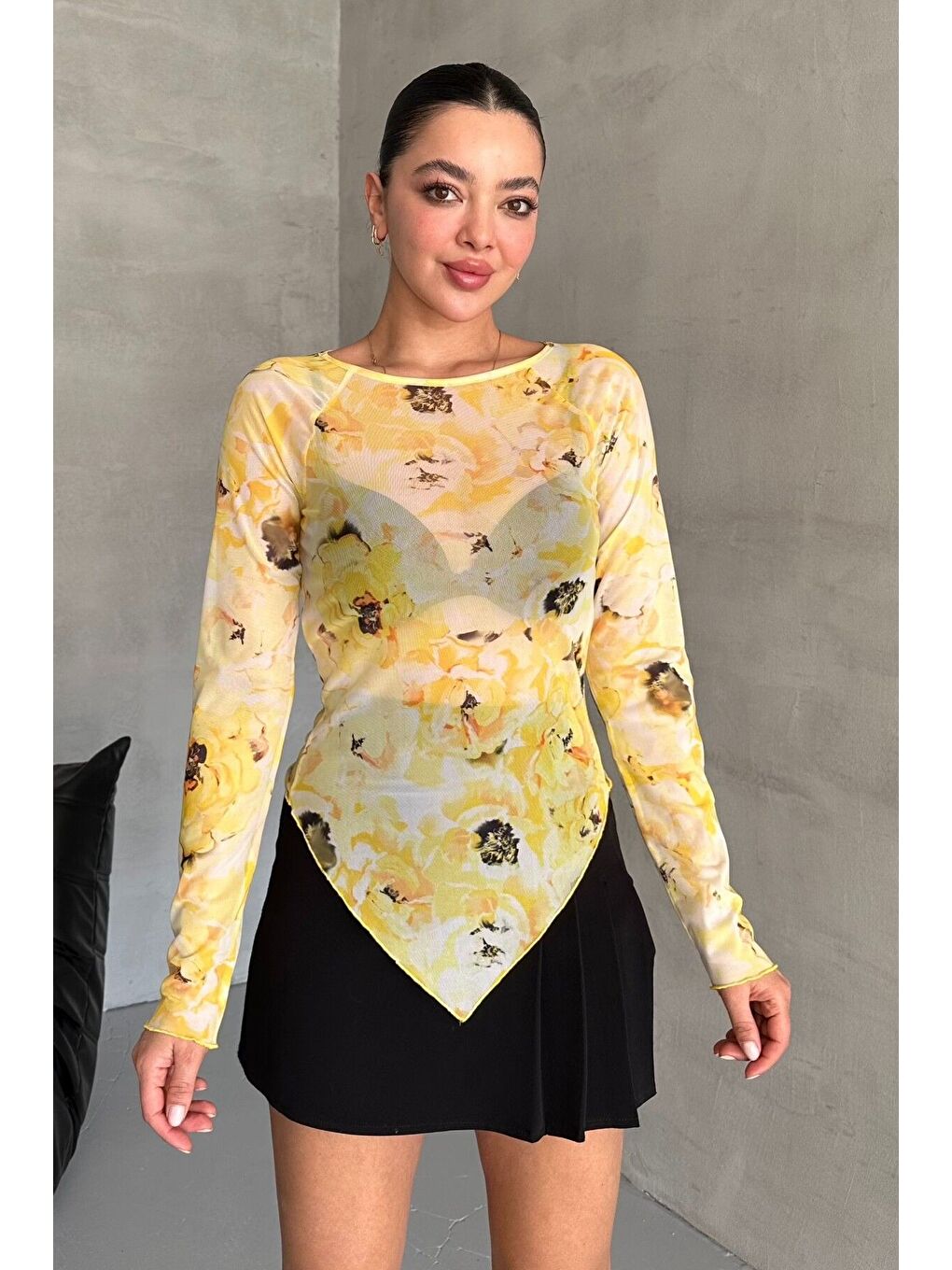 Sarı Kadın Bisiklet Yaka SARI Çiçek Desenli Uzun Kollu V Kesim Bluz
