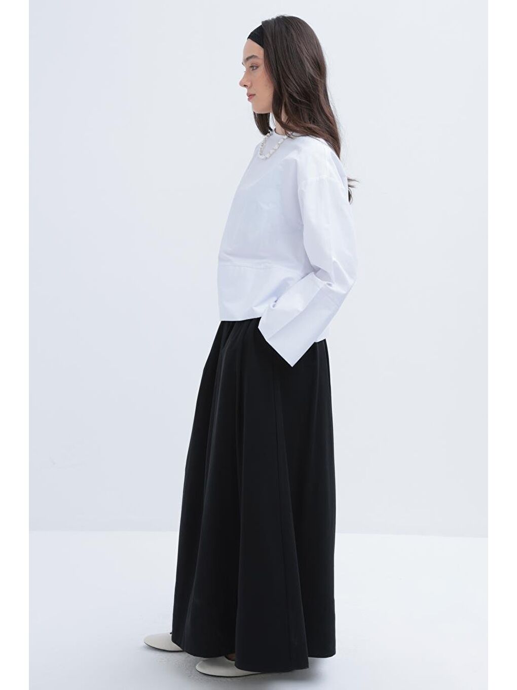 Beyaz-Geniş Manşetli Bluz-2