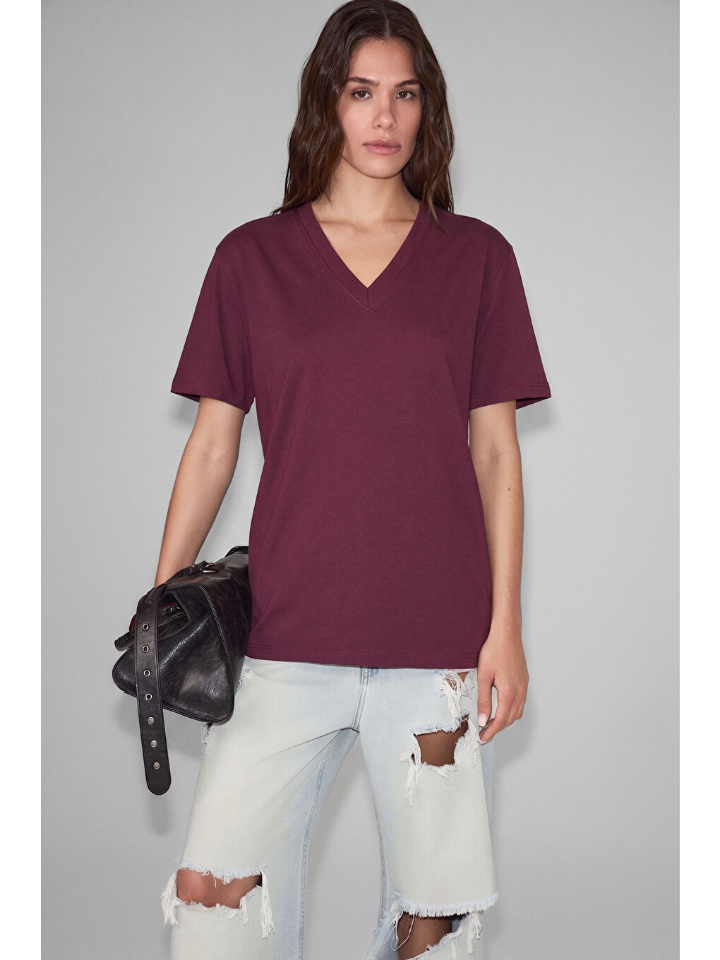 Sheane Kadın %100 Organik Pamuk Derin V Yakalı Comfort Fit Bordo T-shirt